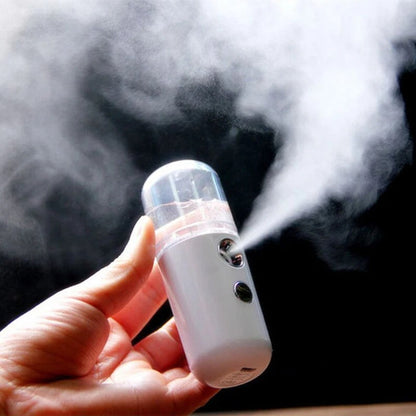 Spray hydratant pour le visage nano