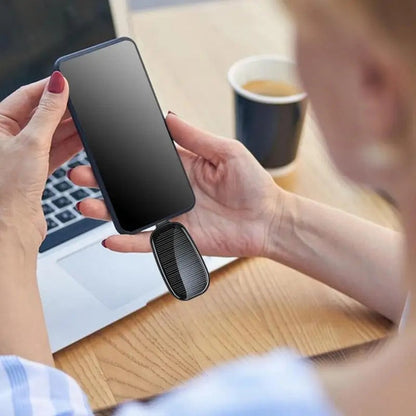 Mini Power Bank avec Porte-clés Solaire ( Disponible version iPhone ou Version Android)